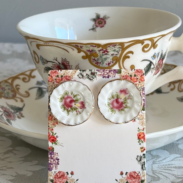 tea set earring, tea plates earrings, Alice in wonderland, pink flower tea earrings, mad tea party