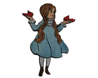 Broche de Dorothy, zapatillas de rubí, broche del mago de oz, regalo de Navidad, broche gráfico, broche de madera del mago de oz