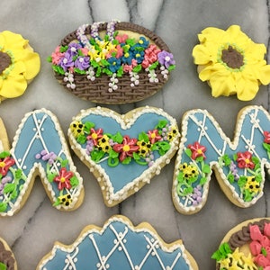 Mothers Day Flower Trellis Cookies image 3