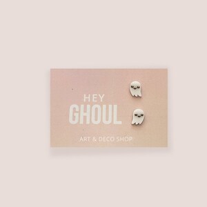 GHOST Halloween Earrings / Cute Ghost Earrings / Ghost Stud Earrings / Mini Ghost Earrings / Halloween Ghost Earrings Acrylic