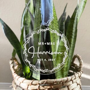 PERSONALIZED Acrylic Wedding Ornament / Just Married Ornament / Engagement Ornament / Mr and Mrs Ornament / Clear Acrylic Wedding Ornament