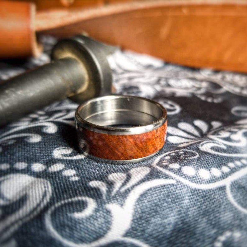 Wood ring with Titanium liner