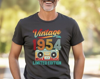 1954 T-shirt Vintage Unisex Top 70e verjaardag Limited Edition Classic Cassette Boombox Shirt Cadeaus voor hem en haar Klassiek Retro T-shirt