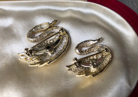 50s/60s Mid-Century Gold Toned Swan Brooches UNBR… - image 5