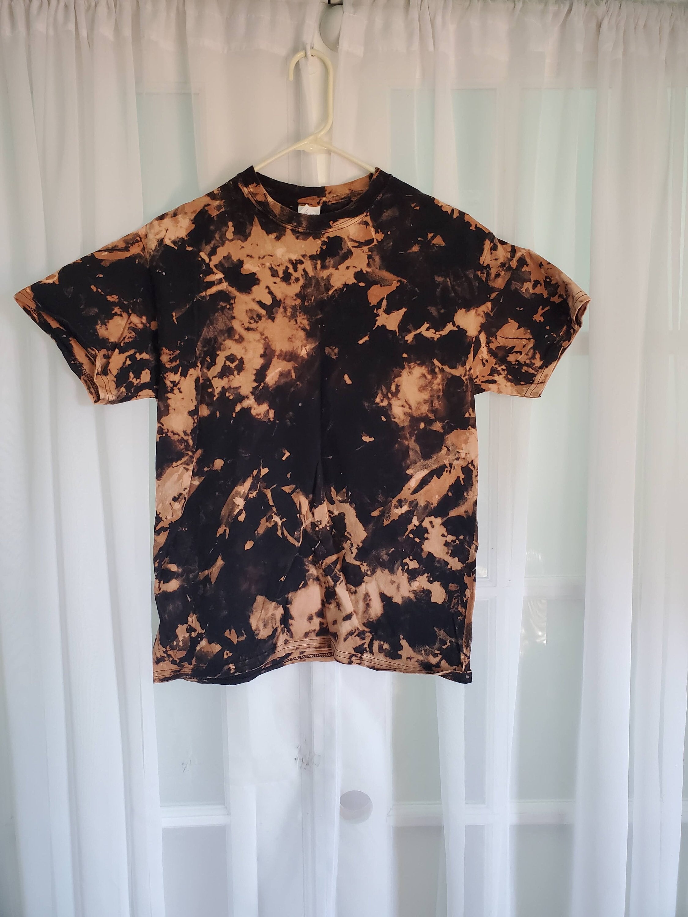 Black bleach on sale tie dye