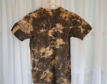 Bleach Tie-Dye Green Shirt (Adult Small)