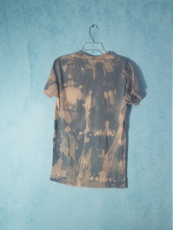 gray shirt bleach tie dye