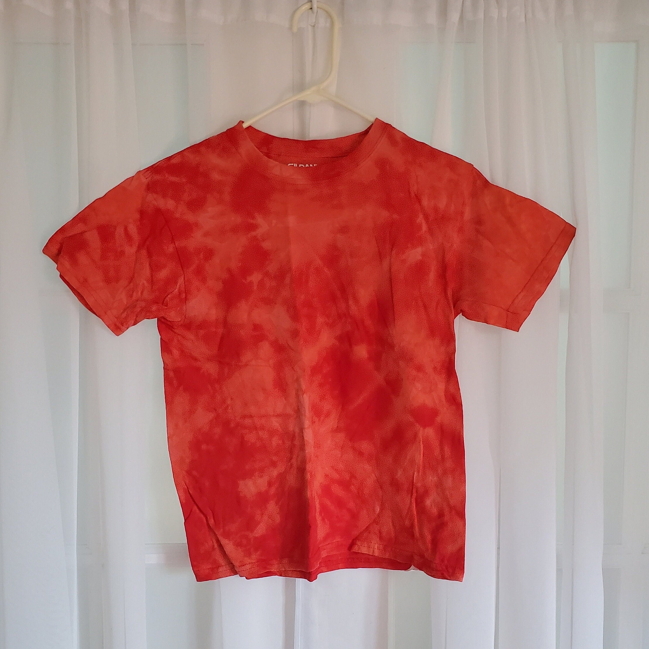 Bleach Tie-dye Red youth Medium - Etsy