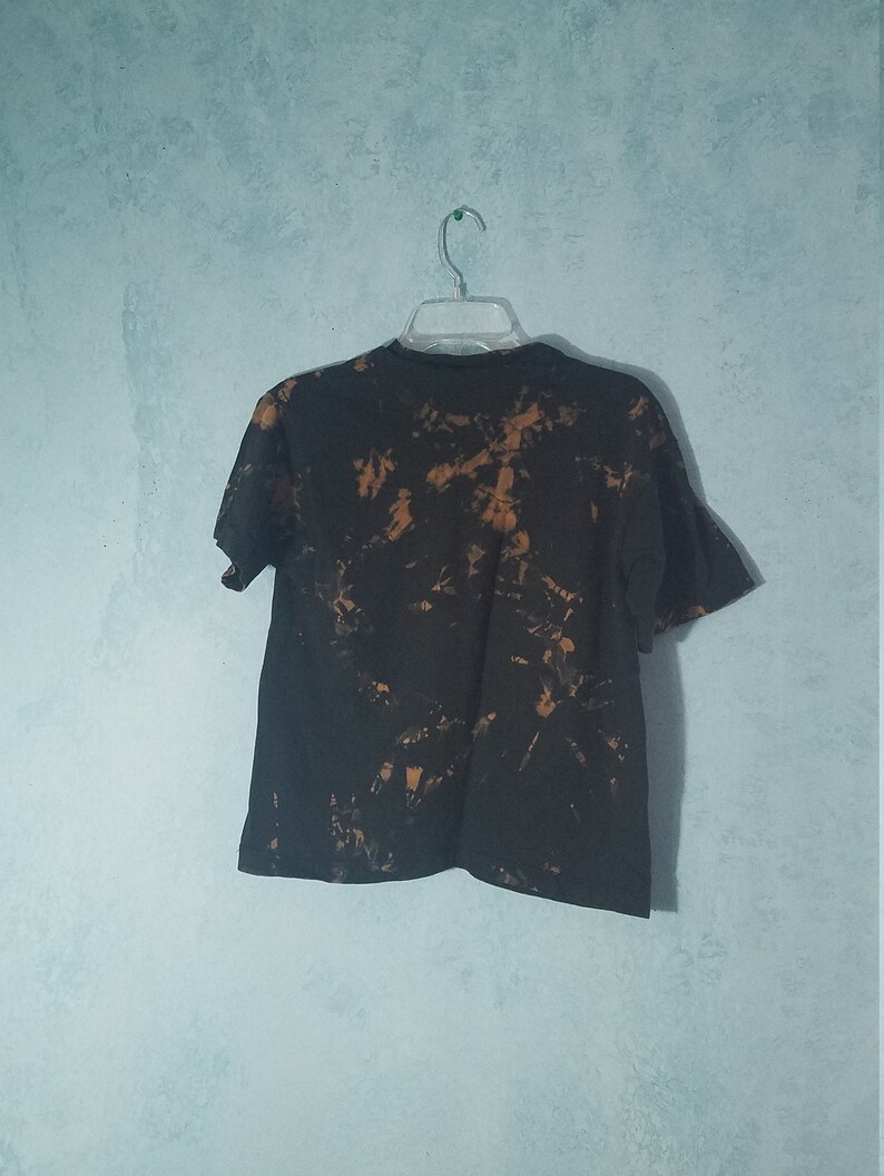 tie dye a black shirt