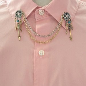 Broche de flecha de plata y oro para el cuello: cierre de suéter con cuentas turquesas