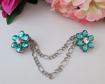 Clip para suéter con flores de diamantes de imitación color verde azulado, cierre para cárdigan