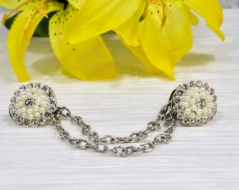 Rhinestone Faux Pearl Sweater Clip: Cardigan Collar Closure