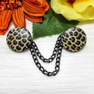 Leopard Print Sweater Clip: Black Chain Cardigan Closure