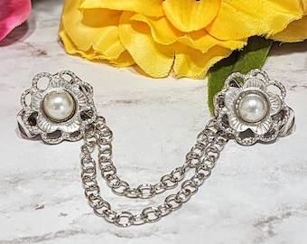 Silver Flower Faux Pearl Sweater Clip: Vintage Inspired Cardigan Clasp