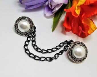 Faux Pearl Sweater Clip: Round Cardigan Closure