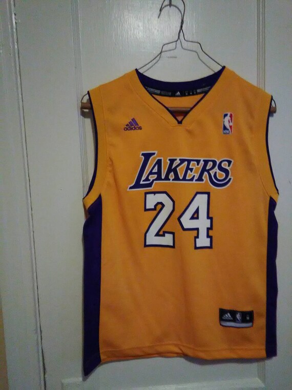 kobe bryant jersey youth xl