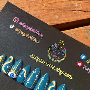 All Seeing Eye II - Color Changing Blue to Turquoise Glitter Evil Eye False Press-On Nail Extensions 10pcs