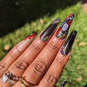 Calaveritas - Day of the Dead Sugar Skull Mexican Hand-Painted False Press-On Nail Extensions 10pcs