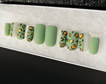 Leopard in the grass - Sage green and gold leopard False Press-On Nail Extensions 10pcs