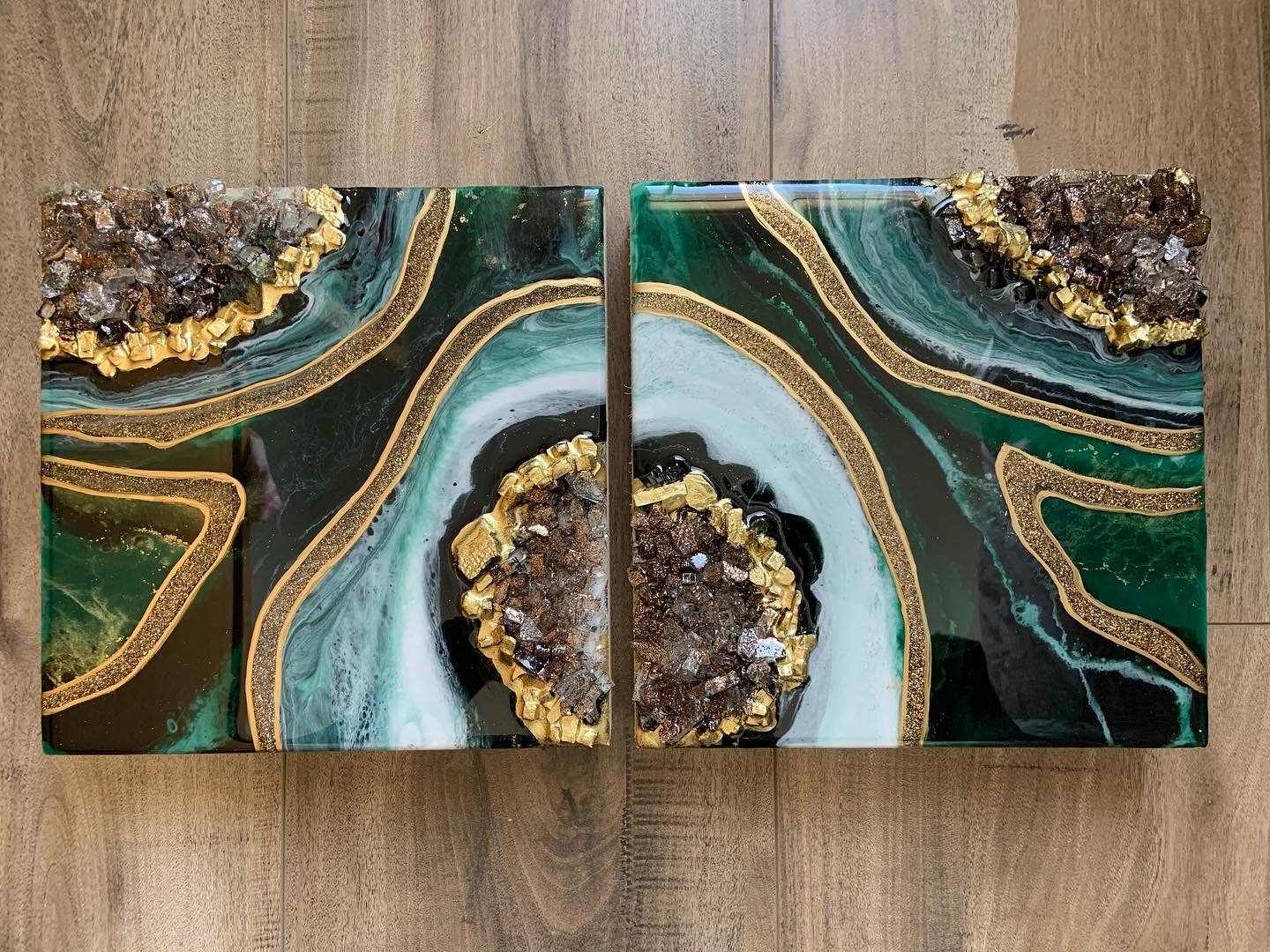 Emerald Green Gold|custom|8x8 Inch|resin Geode|resin Art|luxury