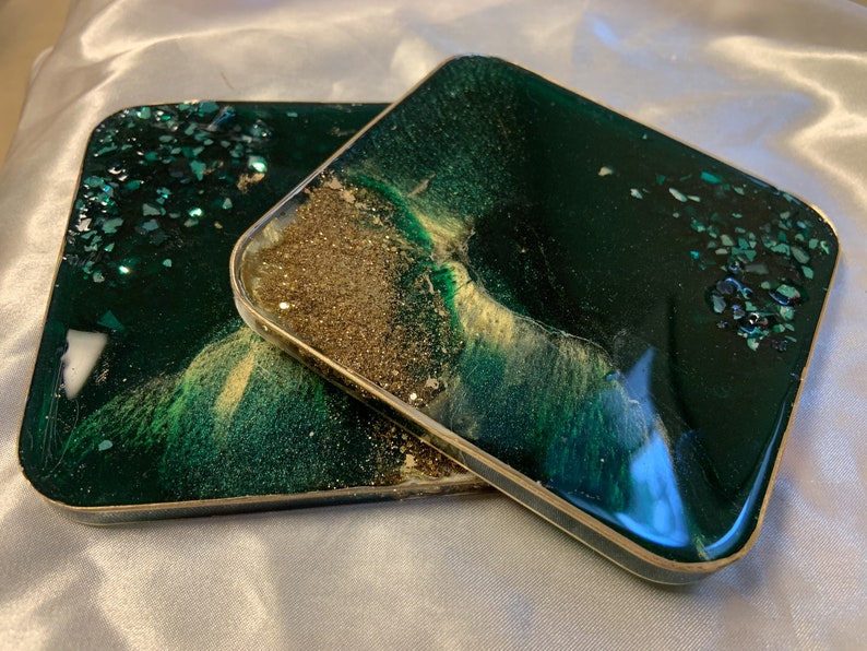 Resin coasters Set of 4 coastershandmade giftemerald green coasters emerald green gold decorChristmas table setting green table decor image 2