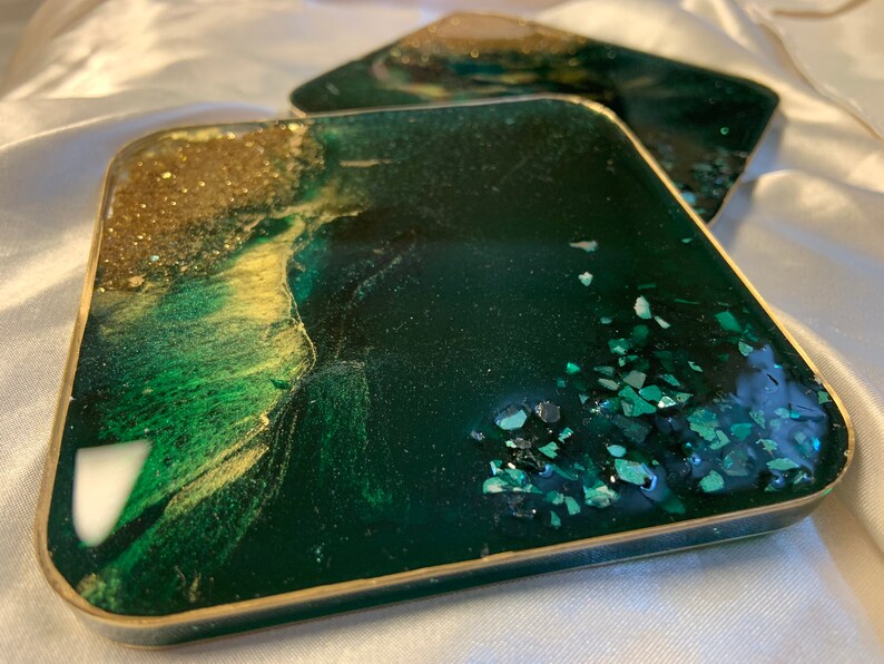 Resin coasters Set of 4 coastershandmade giftemerald green coasters emerald green gold decorChristmas table setting green table decor image 8