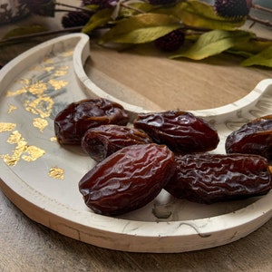 Chic Moon Tray| Ramadan deco| eid tray| eco-friendly decor| rustic decor| boho chic tray|handmade gifts| eco-friendly deco| Natural decor