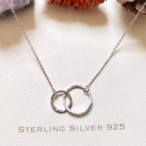 Sterling Silver double circle necklace, Interlocking circle necklace, interlocking necklace, mother gifts, Entwined Ring Necklace, Couple