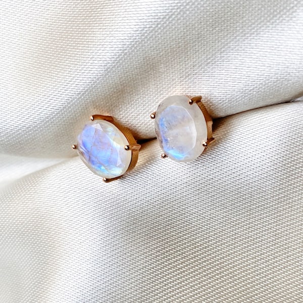 Oval Rainbow Moonstone stud earrings, moonstone jewelry, Moonstone earrings, Moonstone studs, Celestial earrings, Rose Gold moonstone