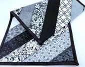 Table Runner, Black & White (3 Style Variations)