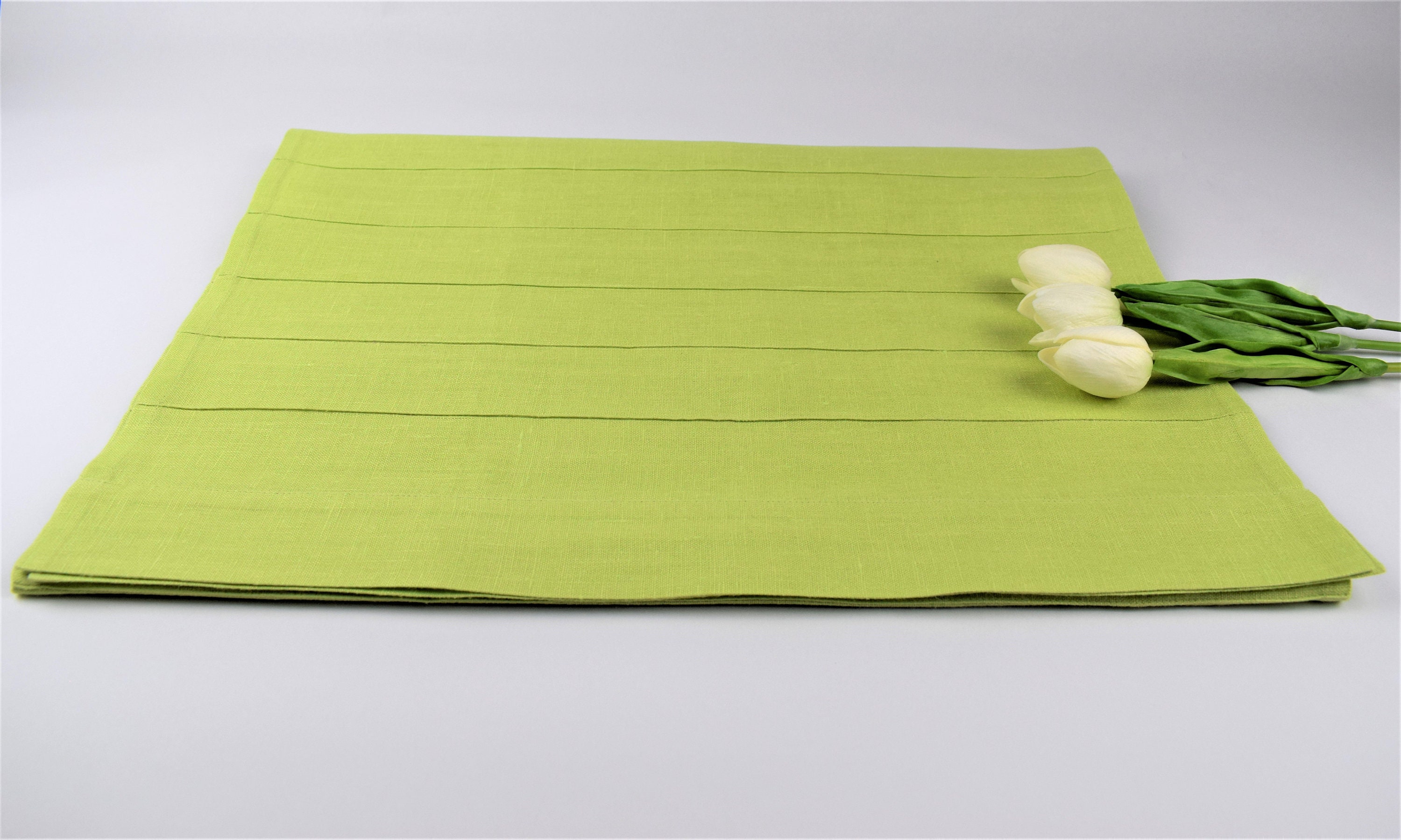 Lime Green Table Runner Linen Table Centerpiece Chartreuse Etsy UK