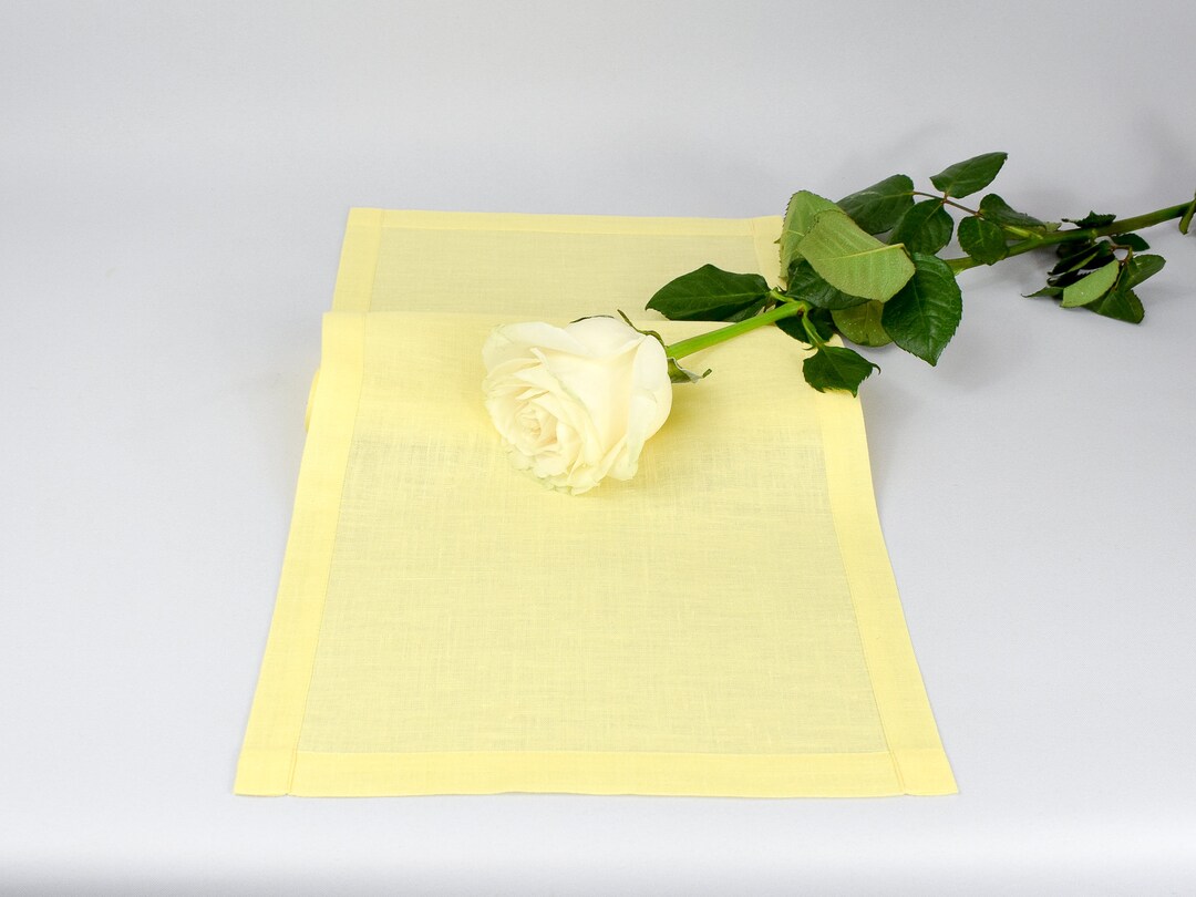 Yellow Linen Small Table Runner, Coffee Table Top, 16 18 24 30 36 Mdst