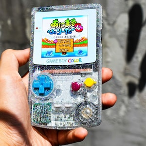 ゲームボーイカラー この頃は何でもかんでもスケルトンだった気がしますw