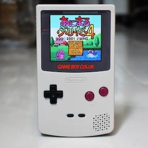 Funnyplaying Retro Pixel IPS Q5 Game Boy Color With Laminated Lens Nintendo GBC Plus Extra Mods Classic GB Style