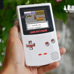 Funnyplaying Retro Pixel IPS Q5 Game Boy Color With Laminated Lens Nintendo GBC Plus Extra Mods White Shell with Pokeball Buttons