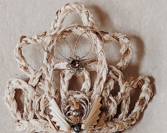 OUT OF STOCK ! Raffia braided hair comb with ornaments