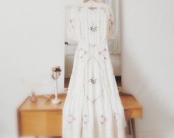 Embroidered wedding/ceremony dress