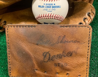 Vintage Bill Skowron Baseball Glove Wallet, Handmade Leather Minimalist