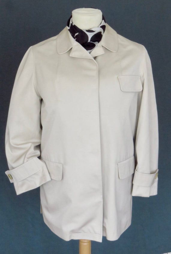 Aquascutum Lady s Original 60 s Shorty Mac NB Small Damage as in the Write Up. No Size Given I Would Think a Size 16 Etsy