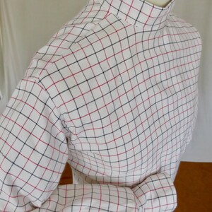 Swinging 60's, unworn, packeted, S-M, 'Revelation' cotton 'Doctor' shirts, back touch fastener opening, double button cuff and centre vent image 8