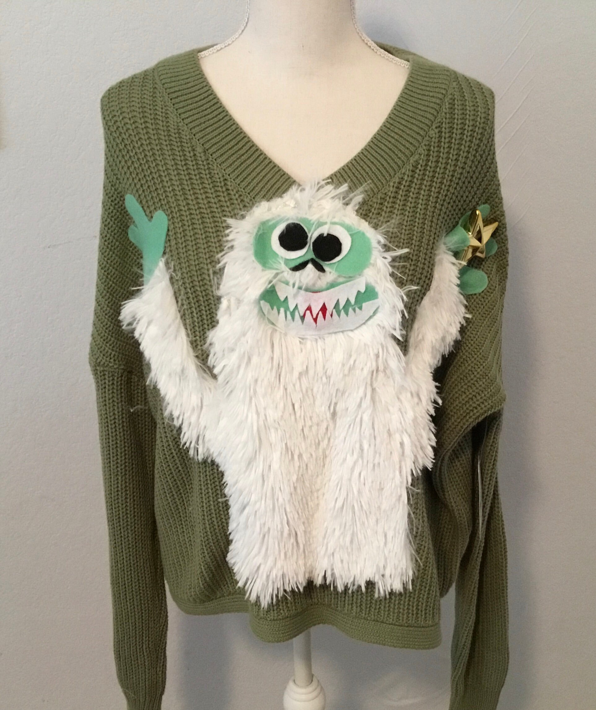 yeti christmas sweater