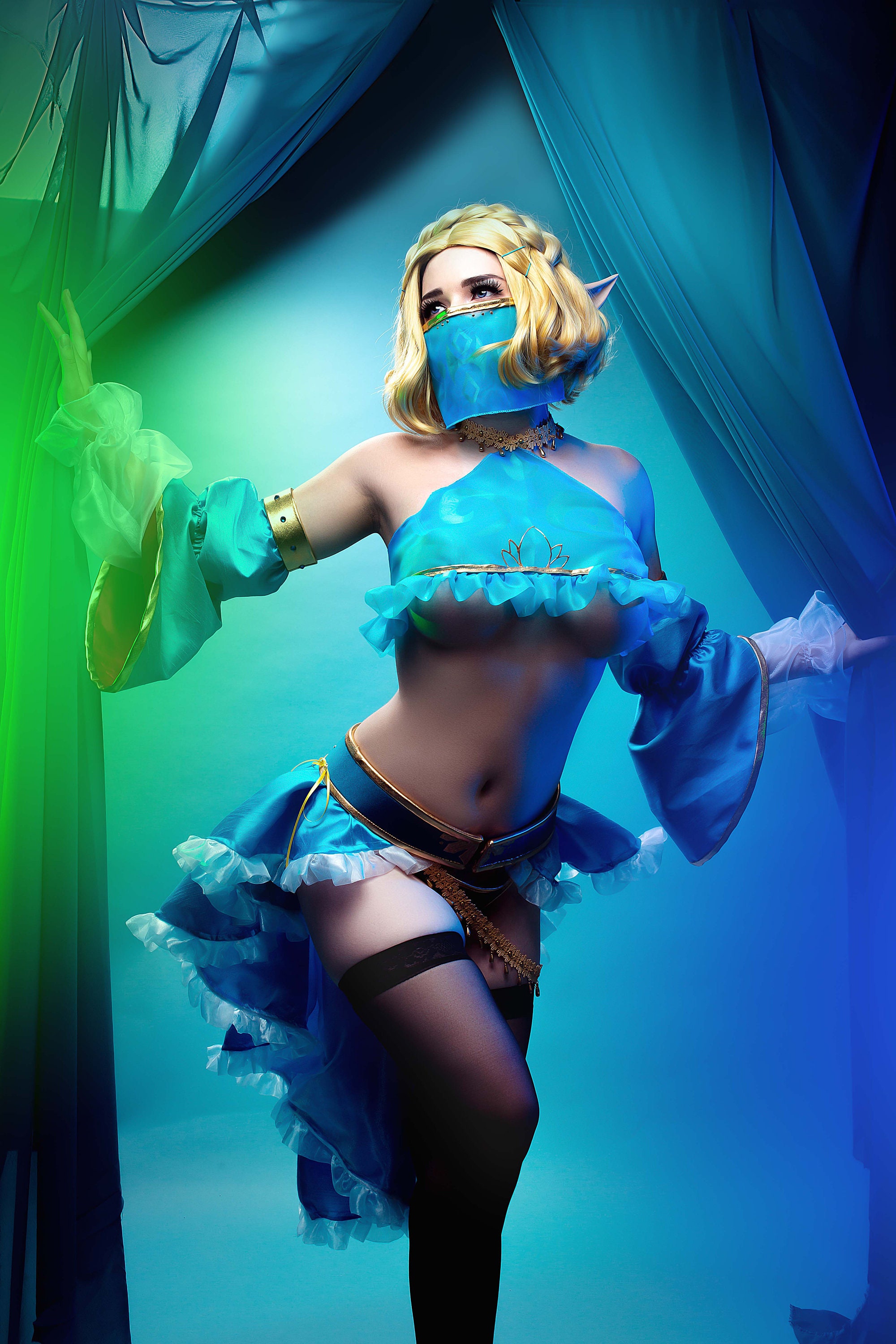 Akemi's Gerudo Zelda Cosplay Print - Etsy Norway