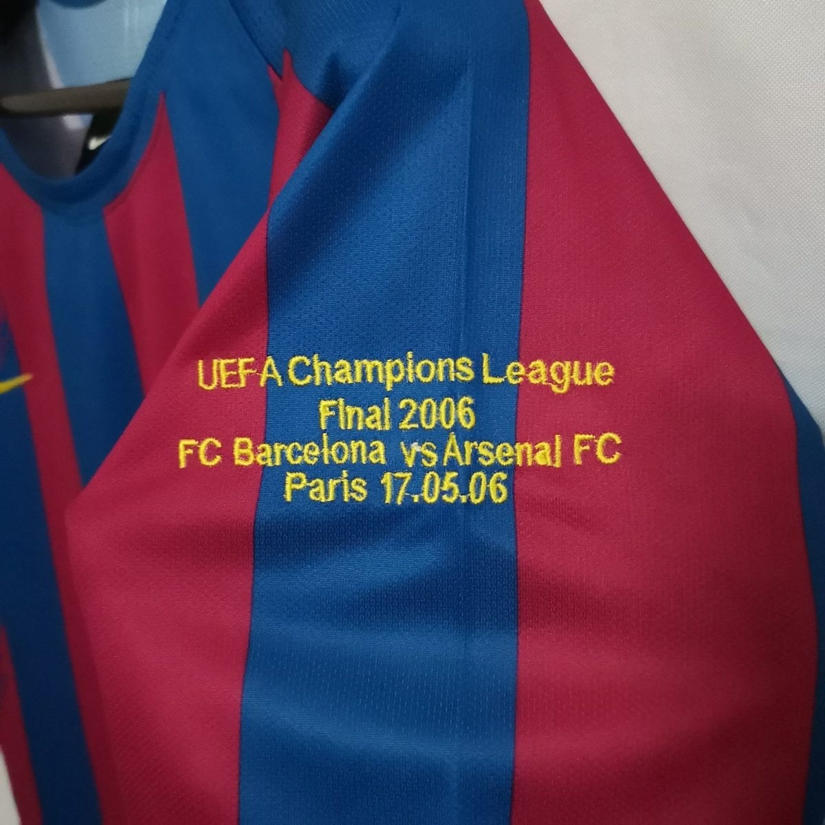 Retro 2005-2006 Barcelona Home Jersey Short Sleeve as Worn by