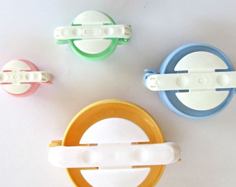 Pompom makers - pompom tool - bobble maker - pom poms - craft tools - crochet - knitting