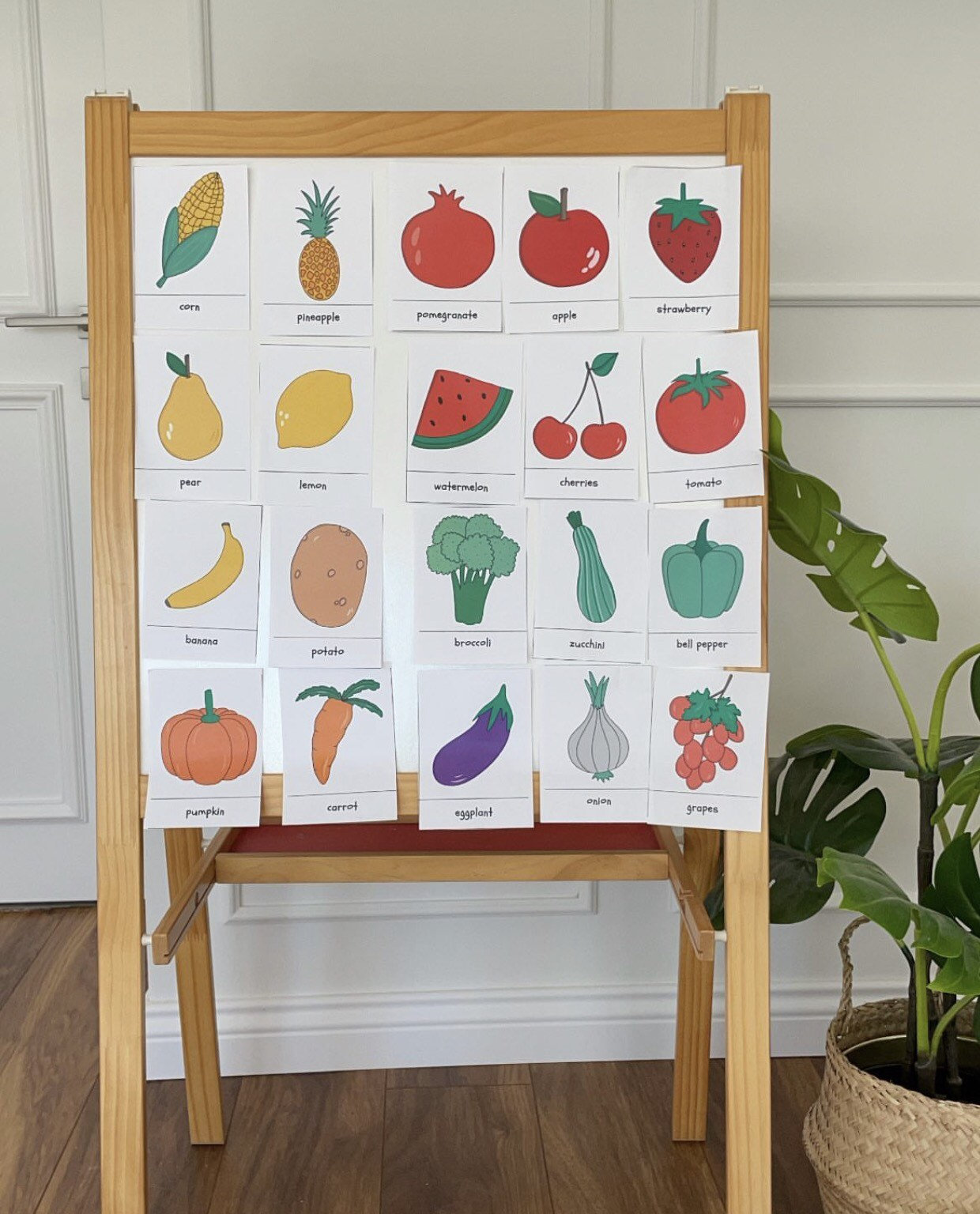 35 Fun Vegetable Crafts for Kids: Perfect for Any Age! 24 Printable Montessori Fruit and Vegetable Cards & Coloring Pages