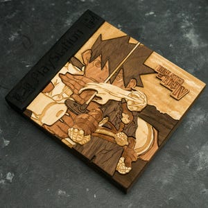 Cartucho de PlayStation Breath of Fire 4 grabado en madera