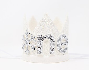 Winter Onederland First Birthday Crown | 1st Birthday Girl Outfit Winter Wonderland Party | Snowflake Birthday Crown | White Silver ONE