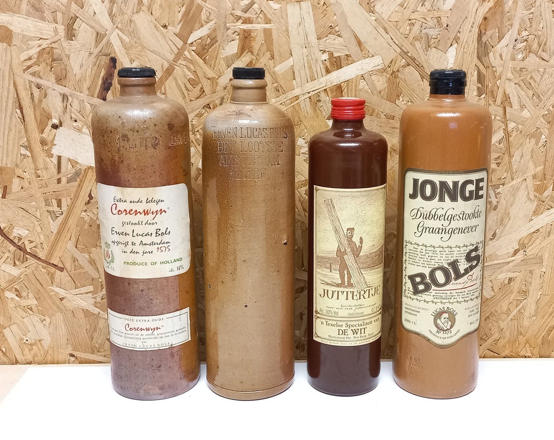 Botellas antiguas de gres Tarros Herederos de Lucas Bols Corenwijn ...