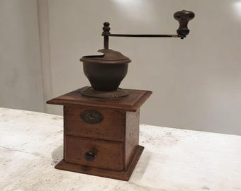 Old Robert Zassenhaus manual coffee grinder
