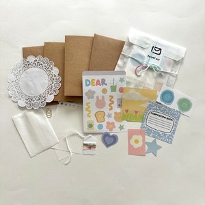 Notesnstars Themed Penpal/ Snail Mail Kit - Letter Writing Kit